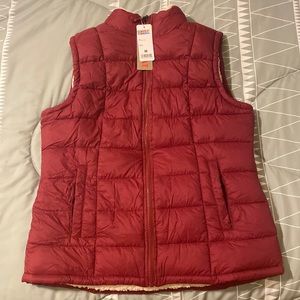 Red Reversible Vest from 32 Heat Cool